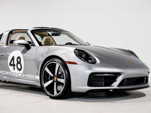 Used 2021 Porsche 911 Targa 4S Heritage Design image 55