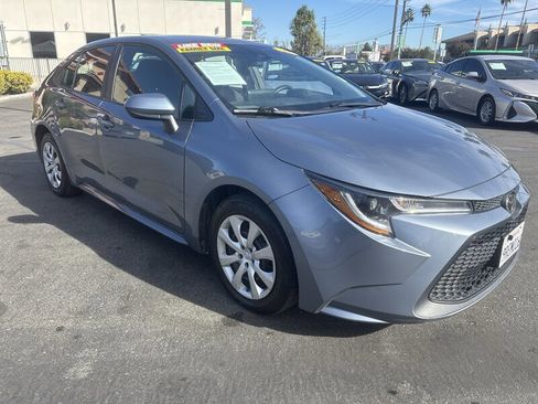 Used 2022 Toyota Corolla LE image 8