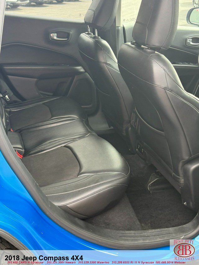 Used 2018 Jeep Compass Latitude w/ Popular Equipment Group AWD/4WD image 14