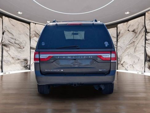 Used 2015 Lincoln Navigator L 2WD w/ Equipment Group 101A Reserve image 17