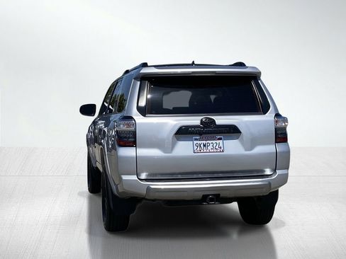 Certified 2024 Toyota 4Runner TRD Off-Road Premium w/ Off Road Premium Plus Package AWD/4WD image 6