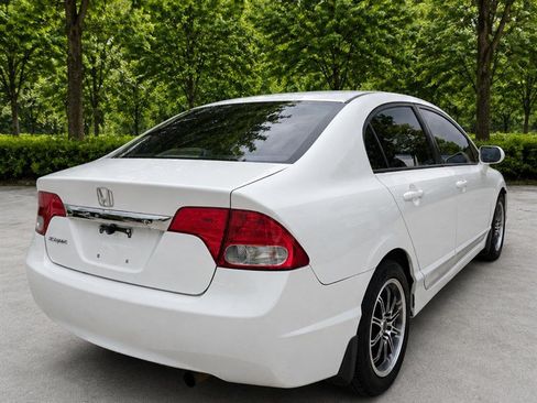 Used 2010 Honda Civic LX image 2