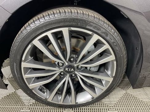 Used 2019 Kia Stinger RWD image 31