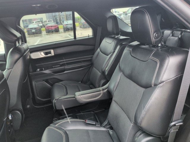 Certified 2020 Ford Explorer ST w/ ST Street Pack AWD/4WD image 13