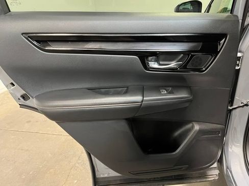 Used 2025 Honda CR-V Sport Touring image 16