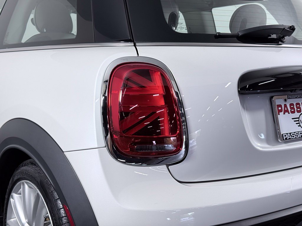Certified 2024 MINI Cooper S w/ Signature Upholstery Package FWD image 9