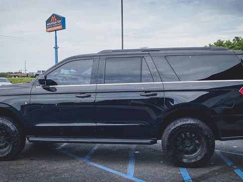 Used 2019 Ford Expedition Max XLT AWD/4WD image 22