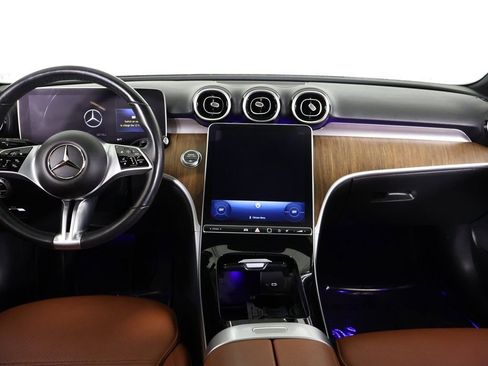 Used 2023 Mercedes-Benz C 300 4MATIC Sedan image 37