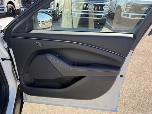 New 2026 Ford Mustang Mach-E Select w/ Comfort Package RWD image 19