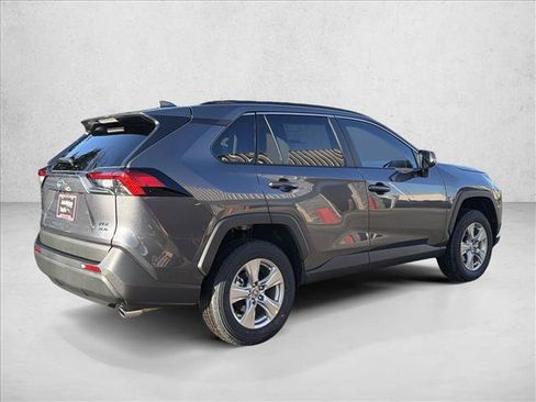 Used 2025 Toyota RAV4 XLE w/ Convenience Package AWD/4WD image 5