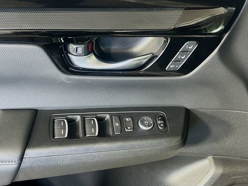 Used 2024 Honda CR-V EX-L image 12
