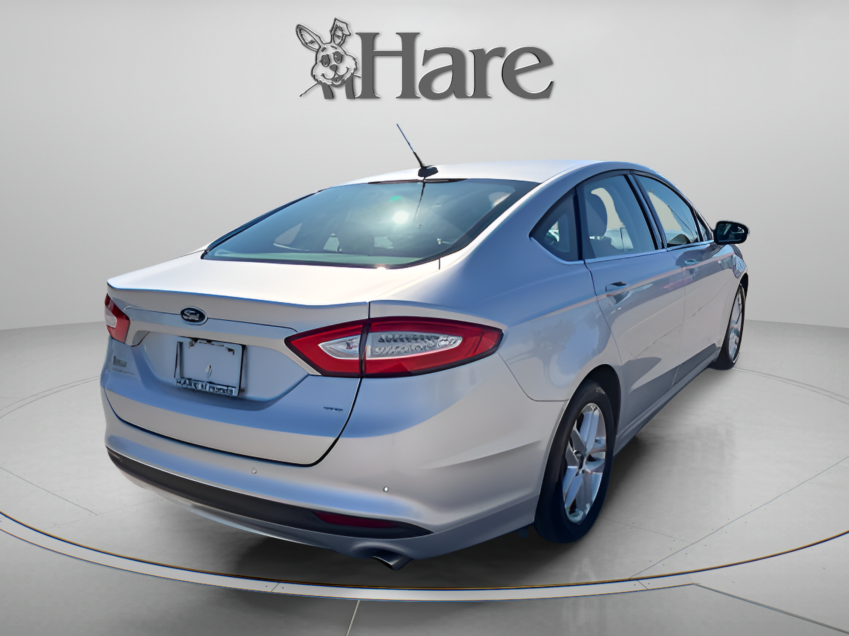 Used 2016 Ford Fusion SE FWD image 5