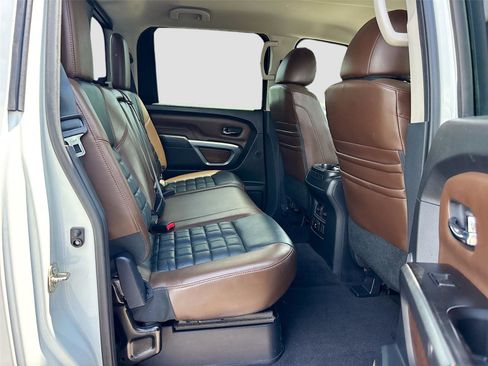 Used 2016 Nissan Titan Platinum Reserve AWD/4WD image 27