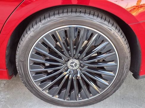 Used 2025 Mercedes-Benz E 350 4MATIC Sedan image 24