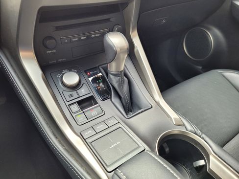 Used 2015 Lexus NX 200t FWD image 16