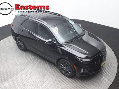 Used 2024 Chevrolet Equinox RS FWD image 3