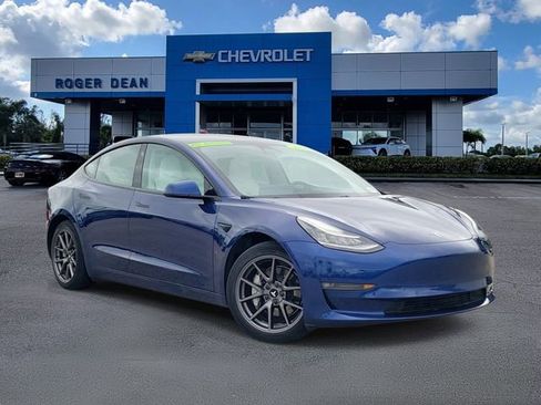 Used 2021 Tesla Model 3 Long Range image 1