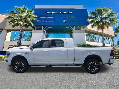 Certified 2025 RAM 2500 Limited AWD/4WD image 8