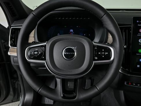 Certified 2026 Volvo XC90 B6 Plus w/ Protection Package Premier image 11