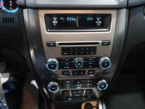 Used 2012 Ford Fusion SEL image 24