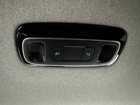 Used 2025 Hyundai Palisade Limited AWD/4WD image 37