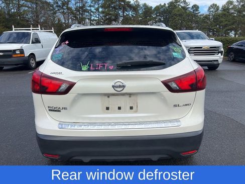 Used 2017 Nissan Rogue Sport SL w/ SL Premium Package image 7