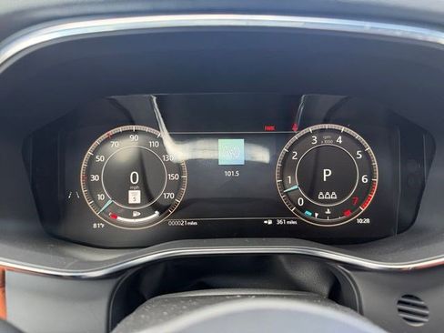 New 2026 Jaguar F-PACE R-Dynamic S AWD/4WD image 16