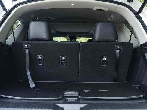 Used 2025 Honda Pilot Touring image 44