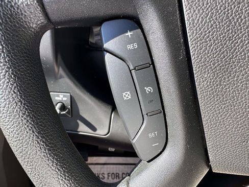 Used 2025 Chevrolet Express 2500 w/ Driver Convenience Package RWD image 18