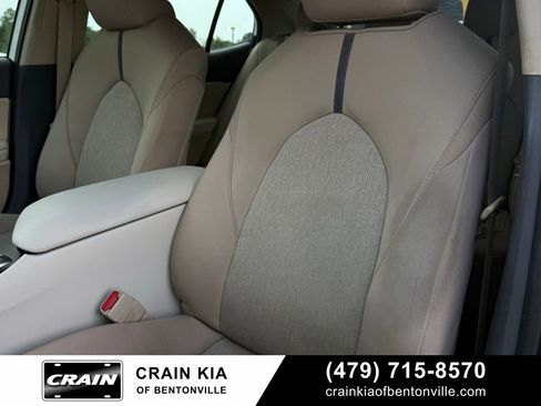 Used 2023 Toyota Camry LE FWD image 23