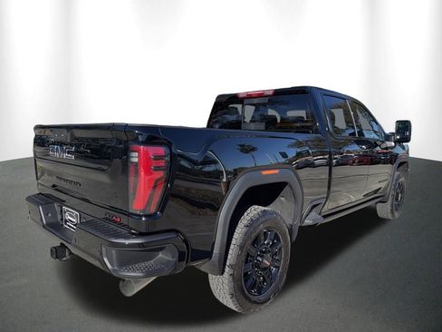 Used 2026 GMC Sierra 3500 AT4 w/ AT4 Premium Plus Package image 15