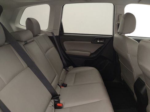 Used 2016 Subaru Forester 2.5i Limited AWD/4WD image 19