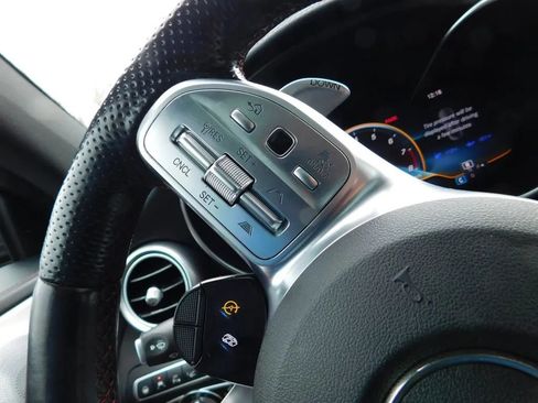 Used 2021 Mercedes-Benz C 63 AMG S image 24