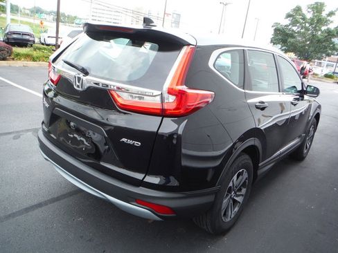 Used 2018 Honda CR-V LX image 7