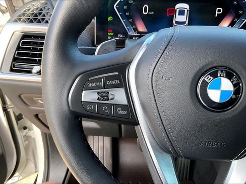Used 2025 BMW X5 xDrive40i w/ Executive Package AWD/4WD image 23
