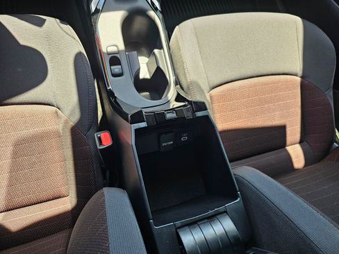 Used 2024 Toyota Corolla SE FWD image 29