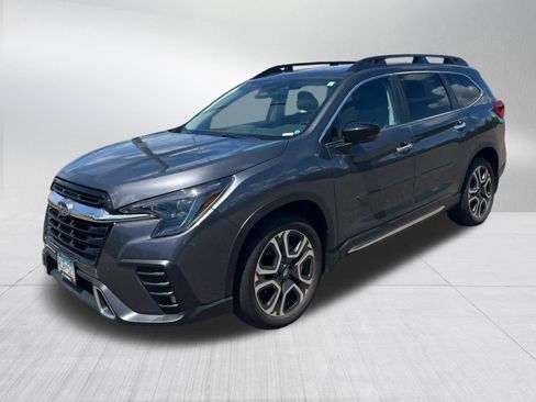 Used 2024 Subaru Ascent Touring w/ Popular Package #2 AWD/4WD image 3