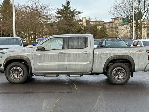 New 2026 Nissan Frontier PRO-4X w/ Pro-4x Convenience Package image 5