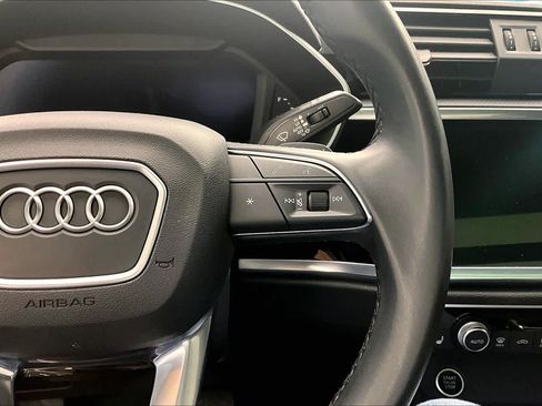 Used 2023 Audi Q3 2.0T Premium w/ Convenience Package image 24