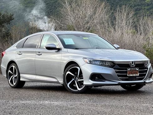 Used 2021 Honda Accord EX-L image 2