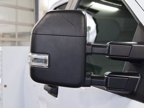 Used 2022 Ford F350 XL w/ Power Equipment Group image 9