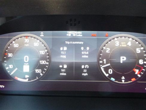 Used 2022 Land Rover Defender 110 SE image 13