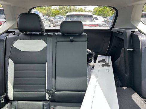 New 2026 Volkswagen Taos SEL AWD/4WD image 13