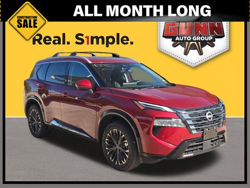 Certified 2025 Nissan Rogue Platinum FWD image 1
