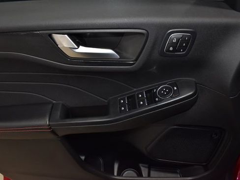 Used 2023 Ford Escape ST-Line Elite w/ Premium Technology Package AWD/4WD image 17