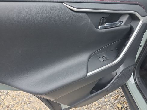 Certified 2020 Toyota RAV4 TRD Off-Road image 15