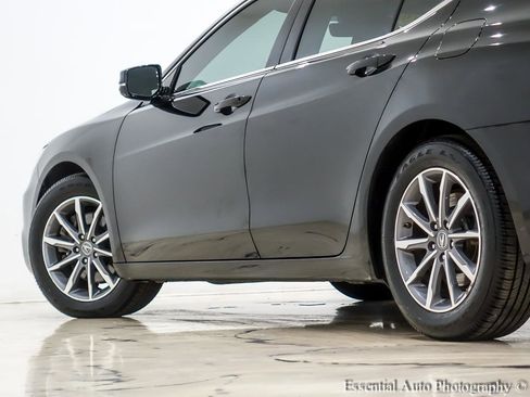 Used 2019 Acura TLX FWD image 11