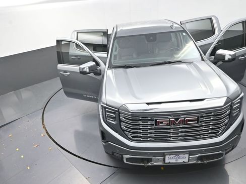 Used 2023 GMC Sierra 1500 Denali w/ Technology Package image 31
