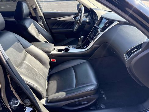 Used 2021 INFINITI Q50 Luxe RWD image 16