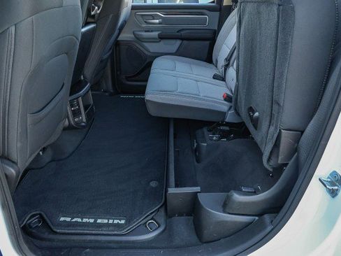 Used 2019 RAM 1500 Big Horn image 28